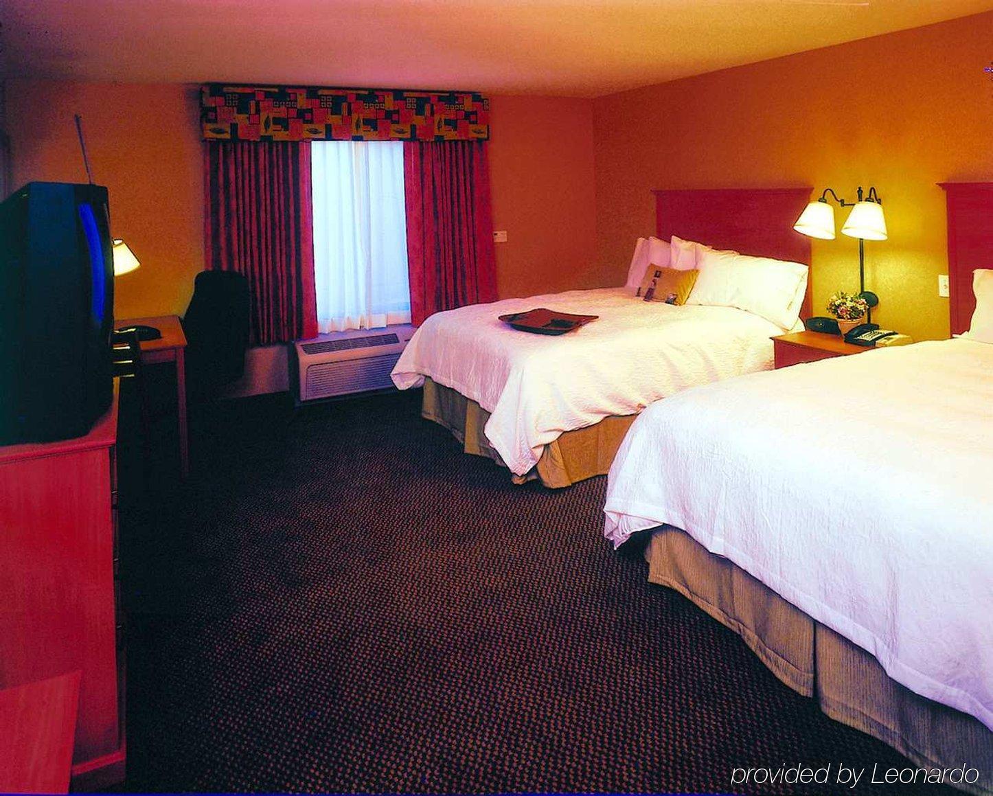 Hampton Inn & Suites Lathrop Habitación foto